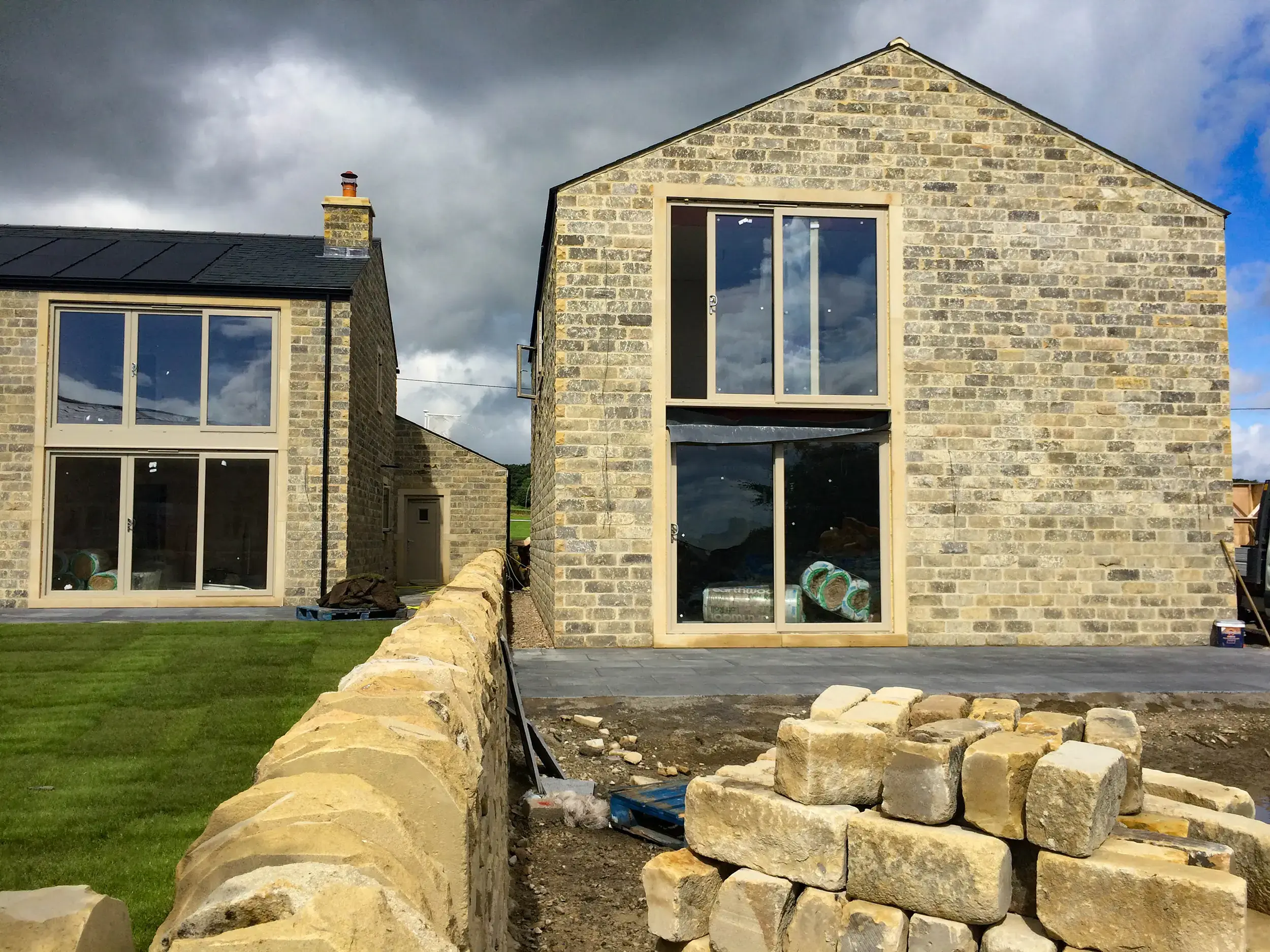 Black Tumbled Stone Walling